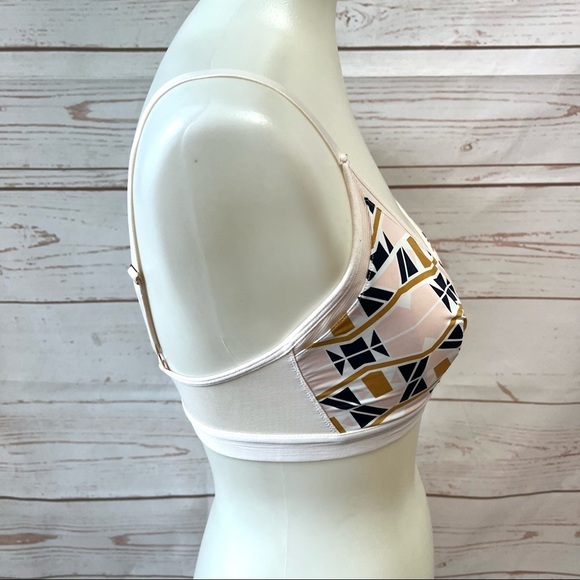 Lively Mesh Trim Busty Deco Bralette Bra - Picture 8 of 12